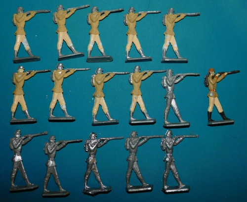 Anciens petits soldats de - soldats,