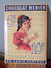 Plaque émaillée bombée  CHOCOLAT MENIER 25x35 5c 10c fillette  décoration email