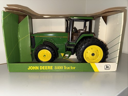 Ertl john deere - ertl,