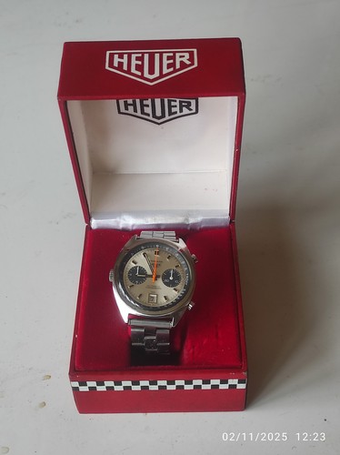 Heuer carrera chronographe