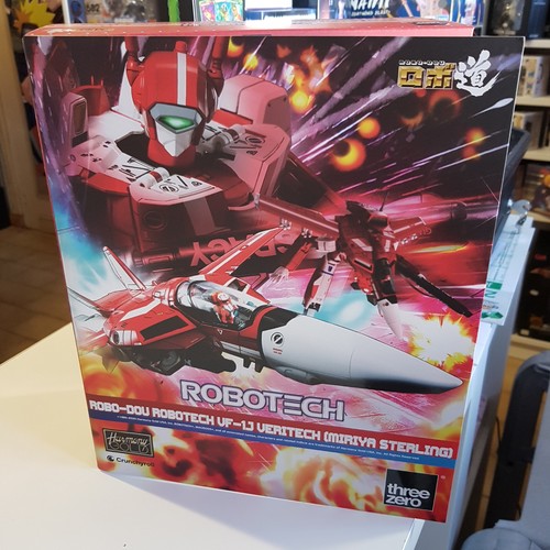 Macross robotech figurine - macross,