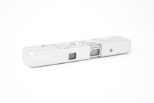 Appareil photo miniature Minox C #2335676 avec support de flash.