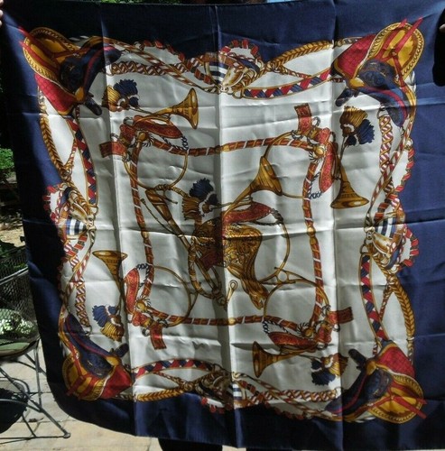 Scarf neckerchief trumpet - w/, &