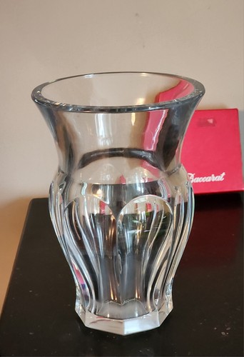 Baccarat vase myriam cote - baccarat,