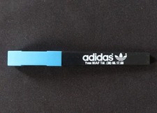 ADIDAS crayon téléphone