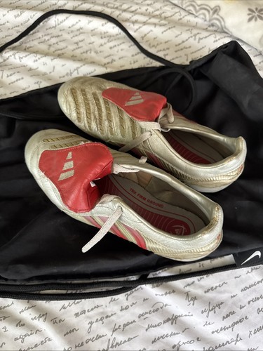 Vintage 2004 adidas predator - vintage,