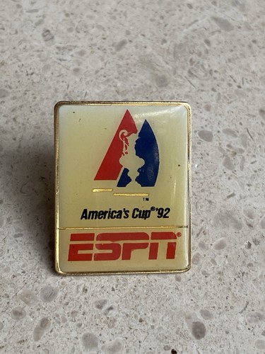 Pin america cup 92 - america’s,
