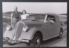 Photo automobile Primaquatre Renault Sarthe no copy