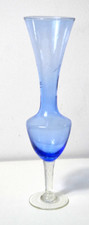 Vase soliflore en verre bleuté, pied torsadé, excellent état, 25 cm