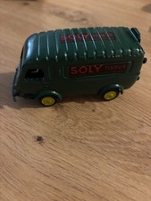 Dinky Toys - Lot de 13 Miniatures anciennes Camion, Voiture,