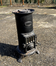 Poêle en fonte GODIN - No 120 en bon état correct . 63 cm