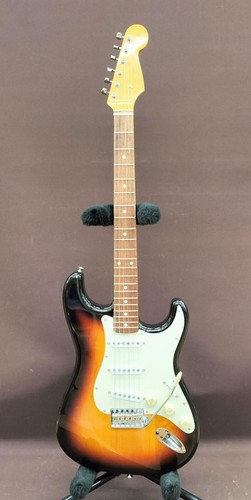 Guitare électrique fender - guitare,