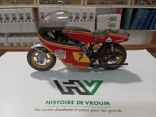 Moto suzuki polistil 1 - n°7,