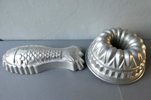 Lot moules en forme de - 2,
