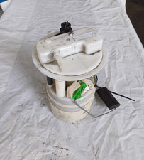 Pompe à essence avec