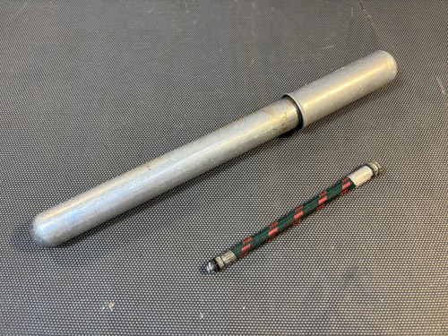 Ancienne pompe vélo - vélo, en