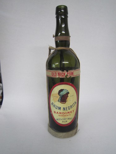 Ancienne bouteille vide - ancienne,