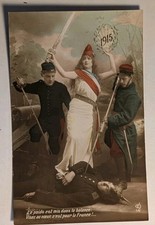 CPA WW1 Patriotique, Soldats tuant un Allemand, Casque à Pointe, Marianne, 1915
