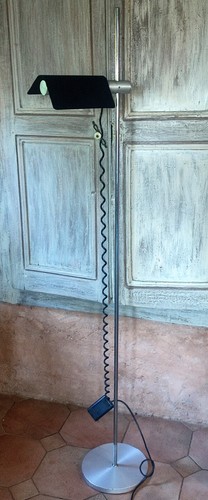 Lampadaire liseuse design