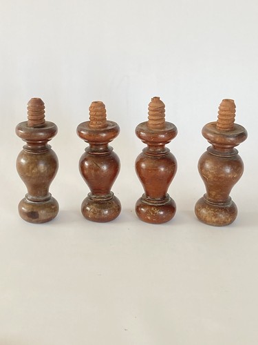 Pied meuble bois - bois,