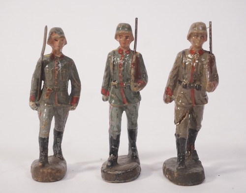 Lot figurines en masse - en,