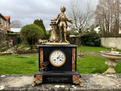 Pendule borne ancienne - borne,