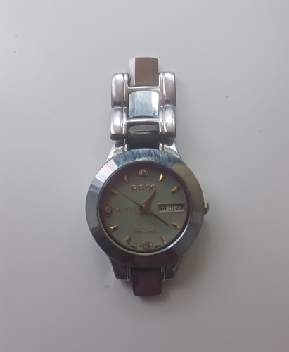 Montre suisse ronde rado femme - suisse,