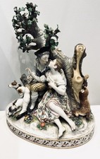 Groupe porcelaine scène