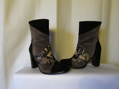 Bottines couleur pourpre - couleur, daim
