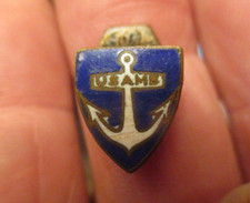 Ancien Insigne de Boutonnière