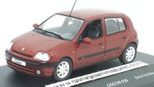 RENAULT CLIO II PHASE 1 ROUGE ODEON REF 056 ECHELLE au 1/43EME COLLECTION