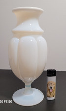 Sévres vase Godronné signé