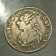 LOUIS XVI  RARE variètè  effigie du  1/2 LOUIS OR  1/10 ECU 1790 L=BAYONNE 