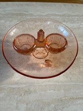 Verre coupe tripode fruits sel