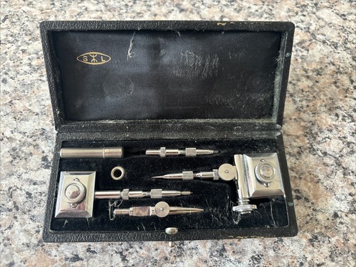 Ancienne boite compas - de,