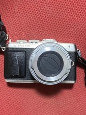 Olympus PEN E-P7 Mirrorless