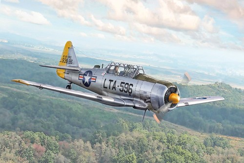 Maquette avion texan 1 48 - avion, t-6g
