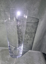 ancien grand vase en cristal taillé / gravé Baccarat ST Louis autre ??