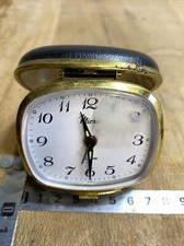 N. 30 Réveil Voyage Système