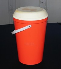 Vintage grand baril de lessive