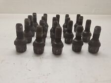 Goujon de roue pour renault