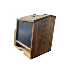 Boîte à suggestions en bois