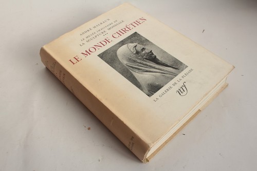 Livre monde chrétien - livre,