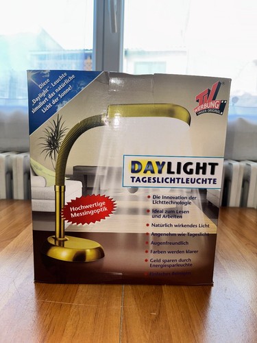 Lampe bureau daylight doré - de,