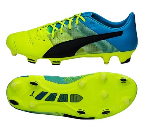Chaussures football à - chaussures,
