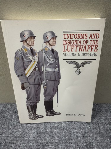 1933 uniforms and - (v.,