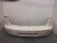 735403811 pare-choc arrière