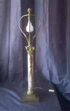 ancienne pied de lampe à pétrole bronze onyx / marbre chapiteau corinthien 77 cm
