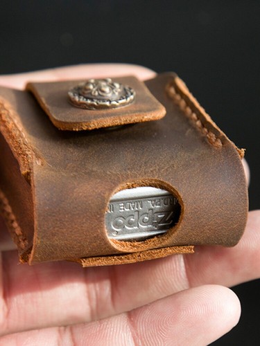 étui cuir fait la - en,