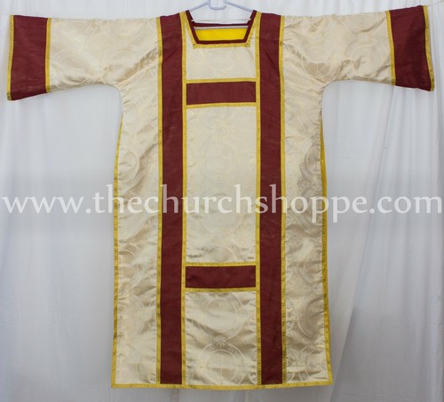 Chasuble dalmatique avec - dalmatique, or